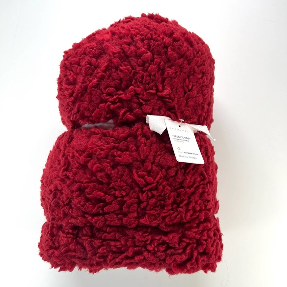 Pottery Barn Bedding Pottery Barn Fireside Cozy Sherpa Red